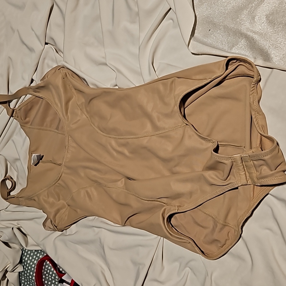 Shapewear - Picture 5 of 6